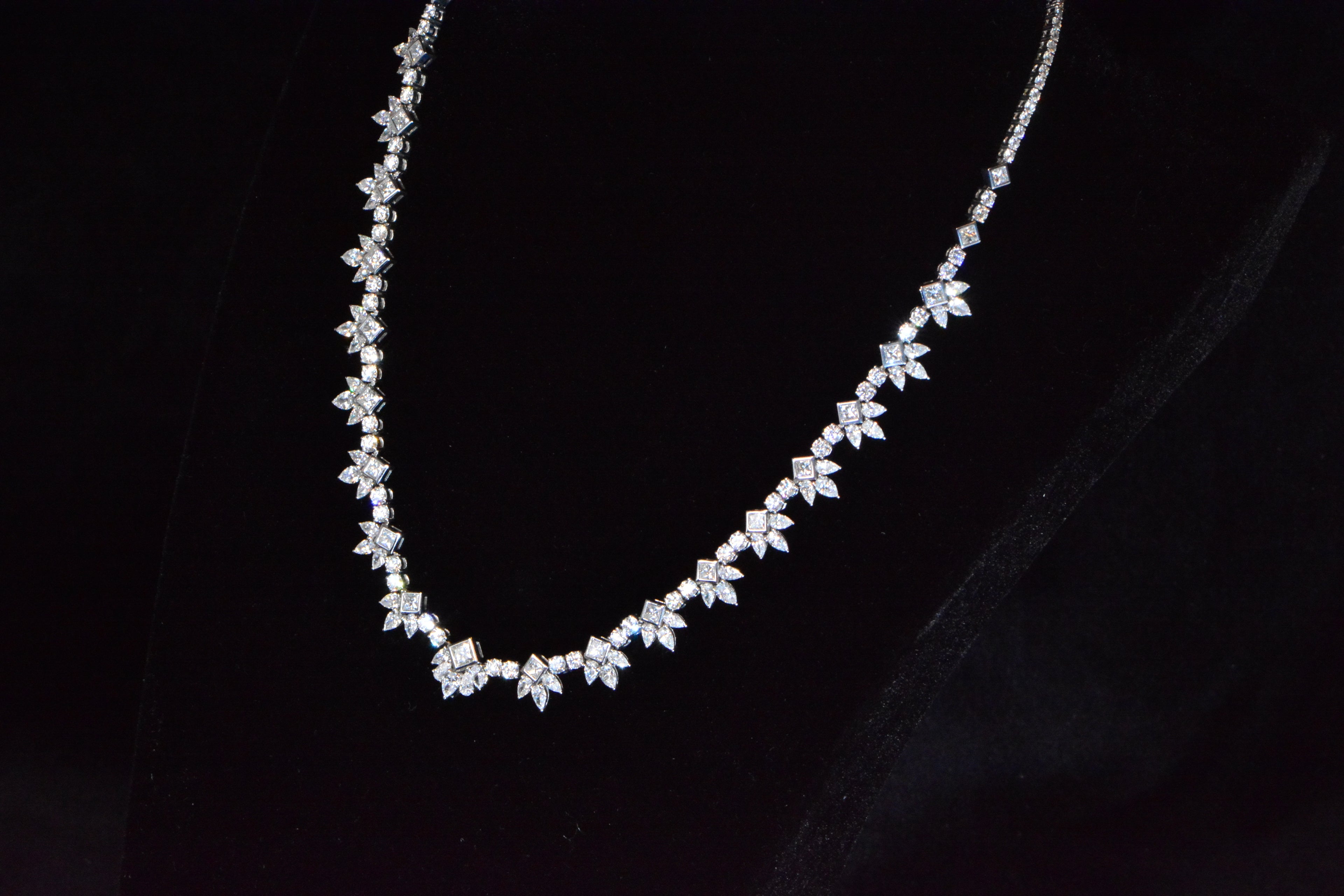 New arrivals! Sapphire necklace